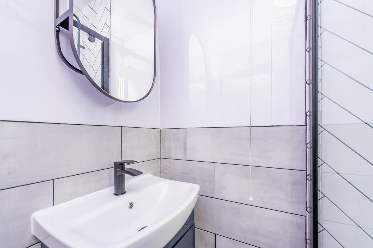 Studio Annexe By Papermill, Deeside - En-Suite, Heswall Exteriér fotografie